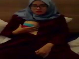 Hijab mädchen solo masturbation meine niece, erwachsene klammer 76