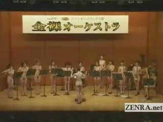 Nudisten japanska av stjärnor i den stark naken orchestra