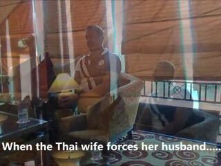 Hesitant cornudo a tailandesa esposa (new sept 23, 2016)